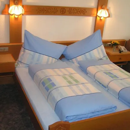 Gaestehaus Alpenruh Holzgau Esterno foto