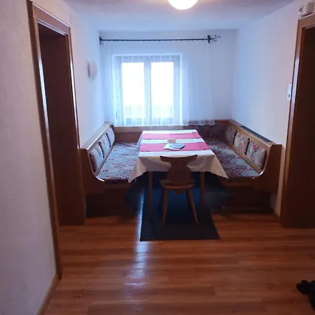 Gaestehaus Alpenruh Holzgau Esterno foto
