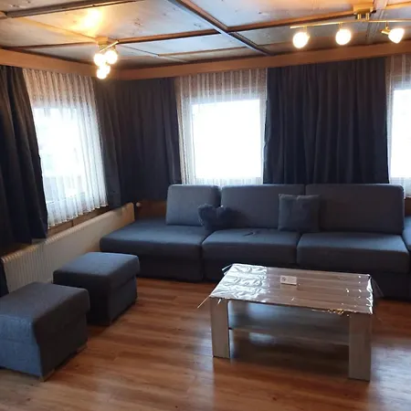 Gaestehaus Alpenruh Holzgau Esterno foto