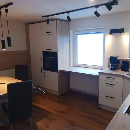 Gaestehaus Alpenruh Holzgau Esterno foto