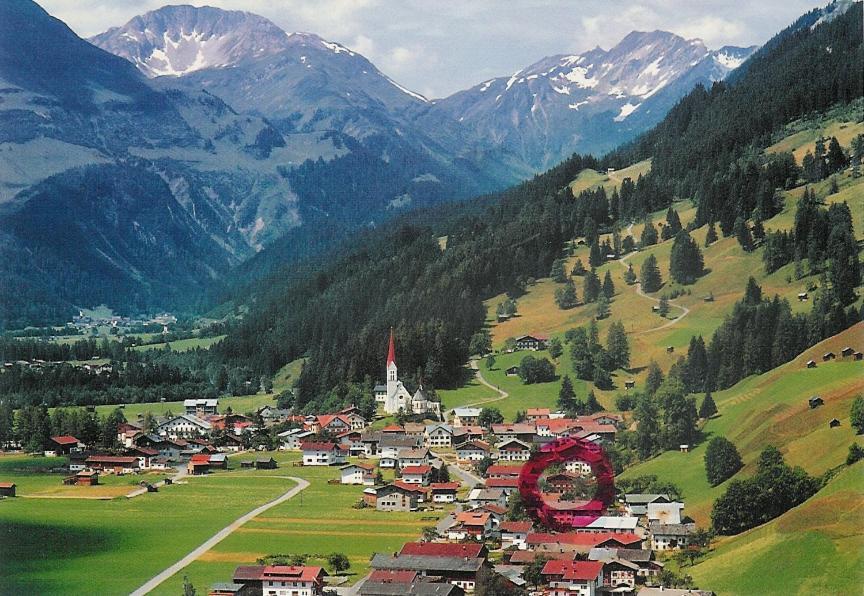 Gaestehaus Alpenruh *