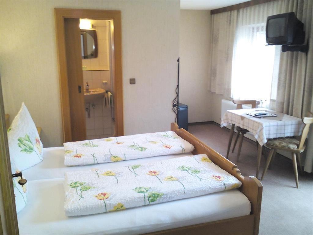 Gaestehaus Alpenruh Apartment