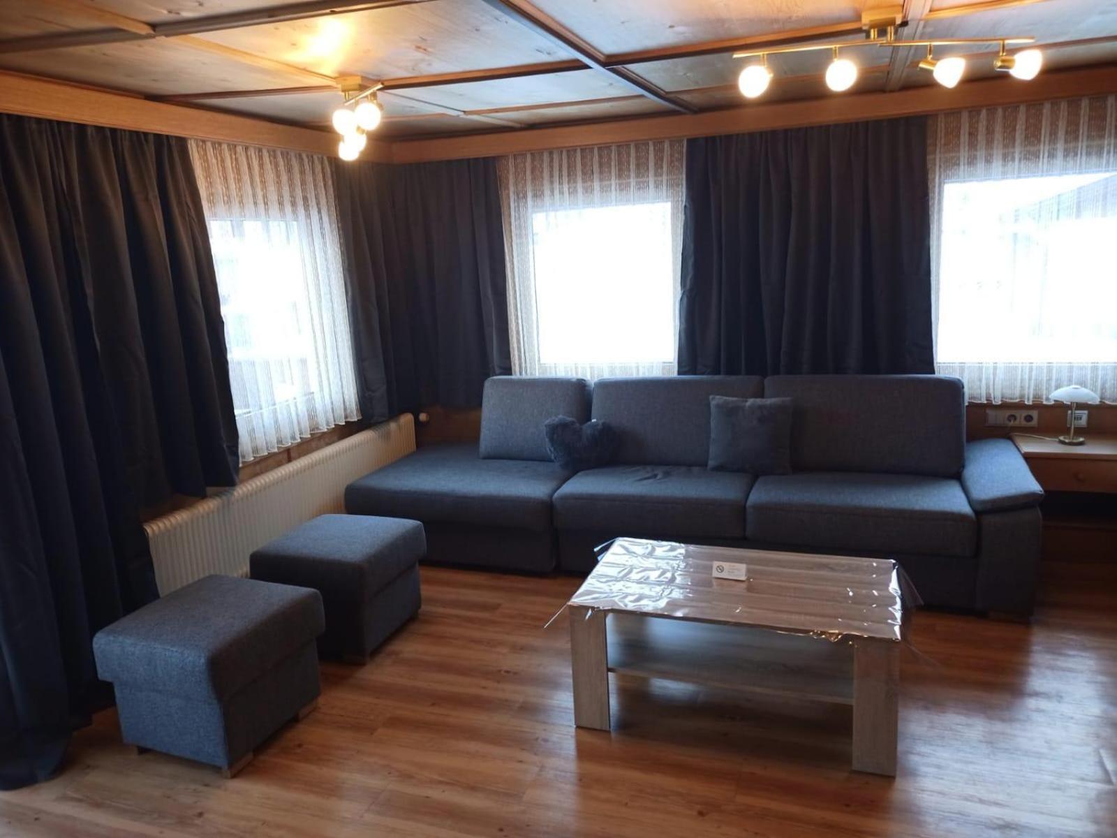 Apartment Gaestehaus Alpenruh Holzgau