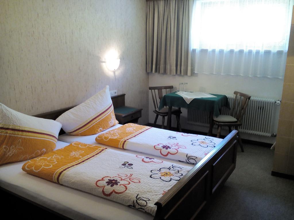 Gaestehaus Alpenruh Apartment Holzgau