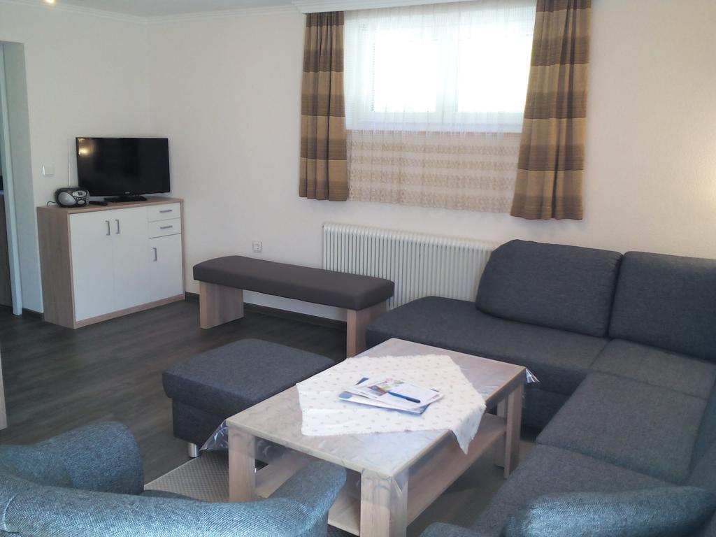 Gaestehaus Alpenruh Apartment